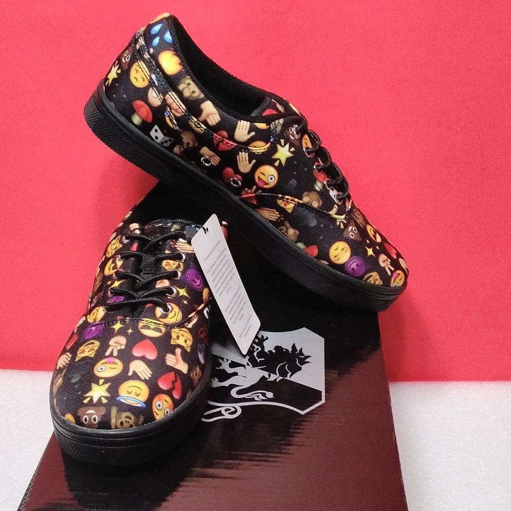 Vlado Milo Low Sneaker, UNISEX Size-8  COD/228